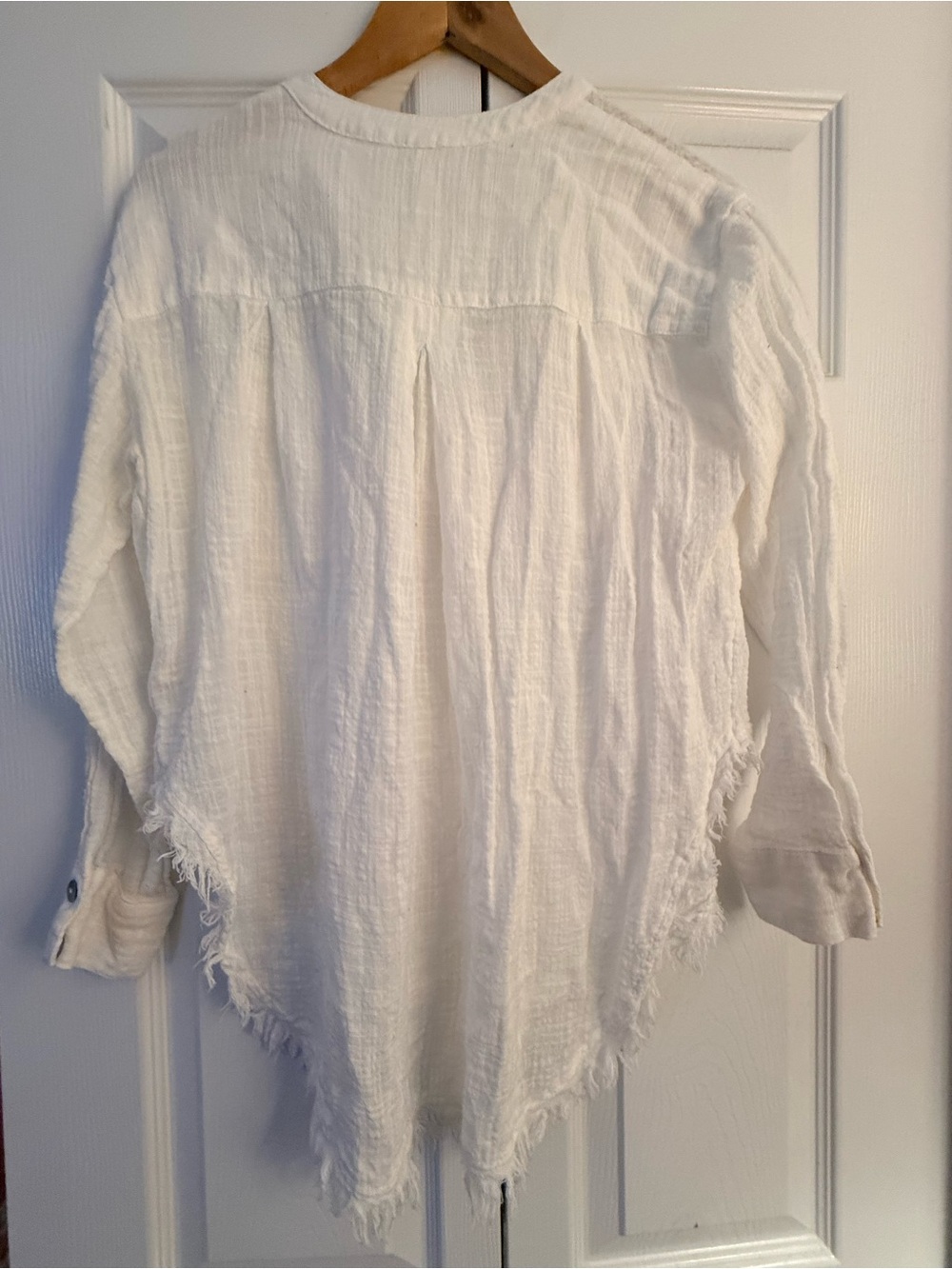 Free People White Gauze Button-Down Pocket Shirt sz Small - Picture 2 of 6